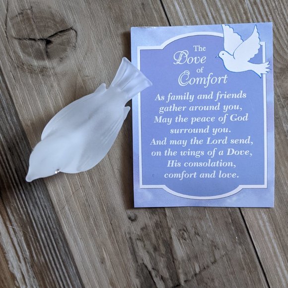 Abbey Press The Dove of Comfort Glass Figurine with Card and Box - Picture 2 of 8